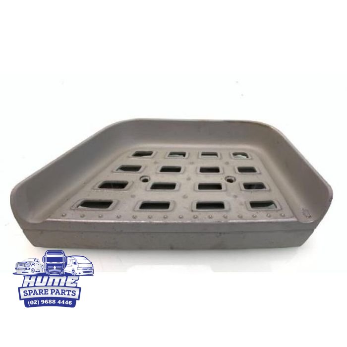 STEP LOWER PLATE RHS FOR DAF CF EURO 6 2014 - ON. Main image