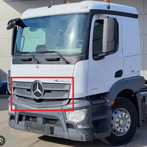 GRILLE INNER FRAME FOR MERCEDES ACTROS  MP4/MP5 LOW CAB - 2012 - ON. Secondary image