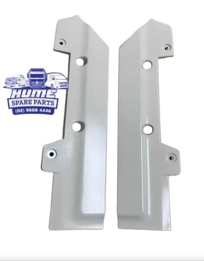 HEAD LIGHT CONCEALING COVER RHS FOR VOLVO FH/FM - 1994 - 2002 Main image