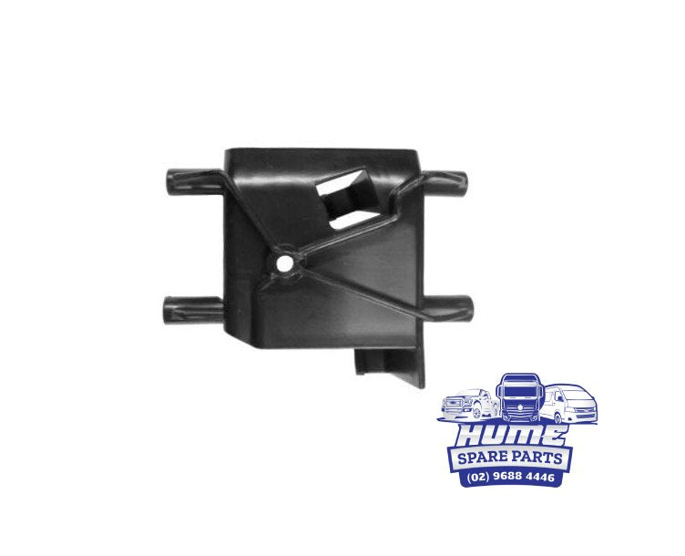 FRONT PANEL HINGE  BRACKET RHS FOR VOLVO FH 2013 - 2020. Main image