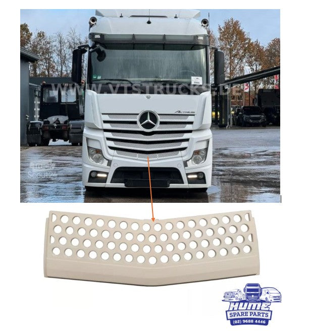 GRILLE LOWER CENTRE FOR MERCEDES ACTROS MP4 & MP5 BIGSPACE 2012 - ON Secondary image
